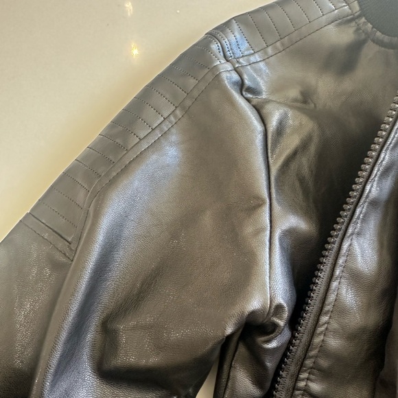 BUNDLE TIME!! 🥰 - Picture 7 of 9